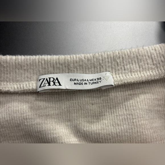 Zara Soft Gray Button-Up Cardigan - Picture 3 of 3